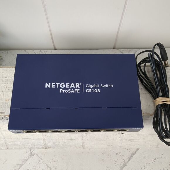 NETGEAR ProSAFE 8-Port Gigabit Ethernet Switch GS108v4 w/ Power Supply - Picture 2 of 10